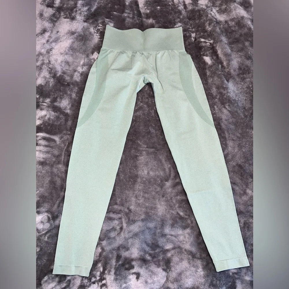 NVGTN Leggings - Picture 2 of 4